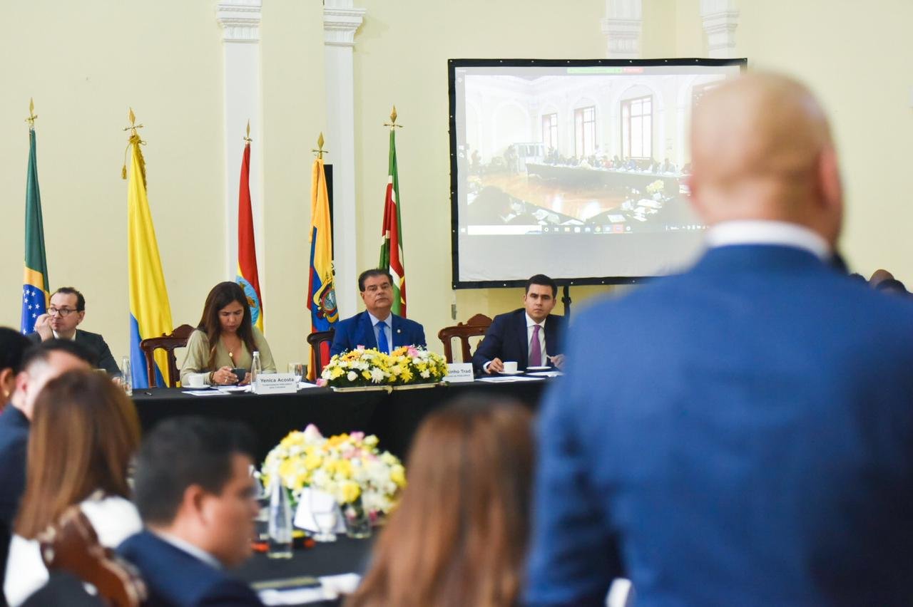 Reunião Ordinária do Parlamaz em Bogotá, Colômbia