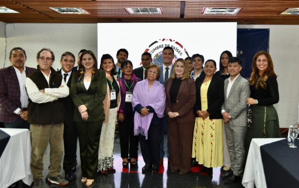 Encontro do Parlamaz às margens da Cúpula da Amazônia, Bogotá, Colômbia