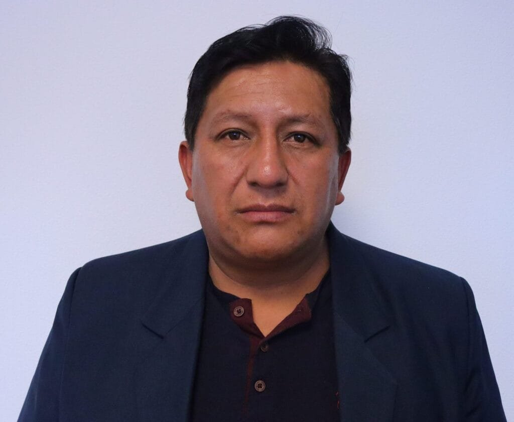 Edson Bladimir Choque Lazaro Edson Bladimir Choque Lazaro