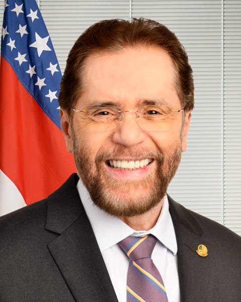 Plínio Valério Plínio Valério